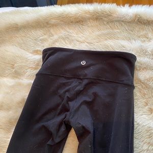 Lululemon winder under leggings. Black